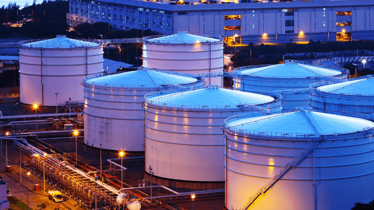 Turnkey HSD Storage & Distribution Piping Solutions for Industrial Use