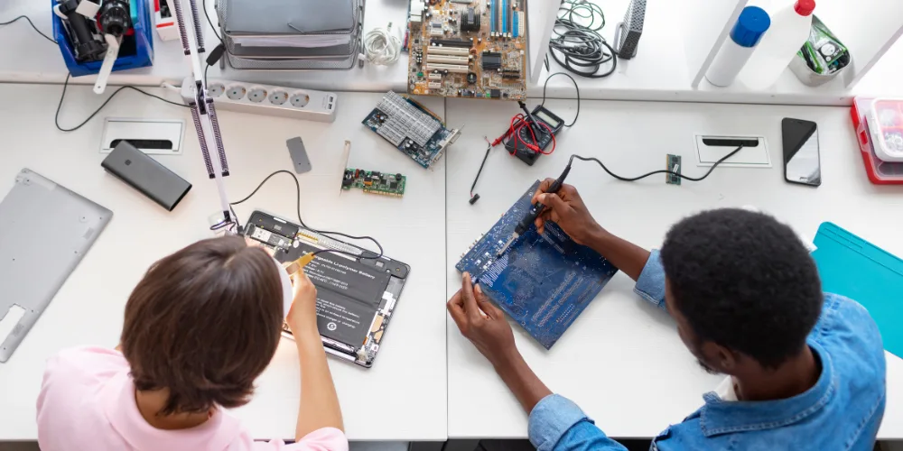 Electronics Industry Pipeline Solutions for Safe & Efficient Fluid Transport